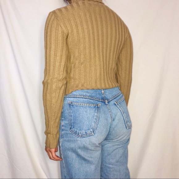 Vintage Brown Ribbed Turtleneck // XS - Picture 4 of 5